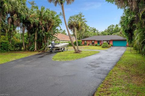 A home in NAPLES