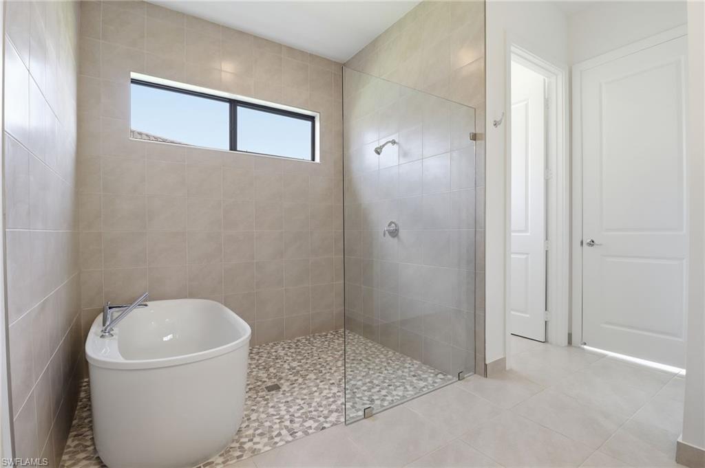 MAPLE RIDGE - Residential