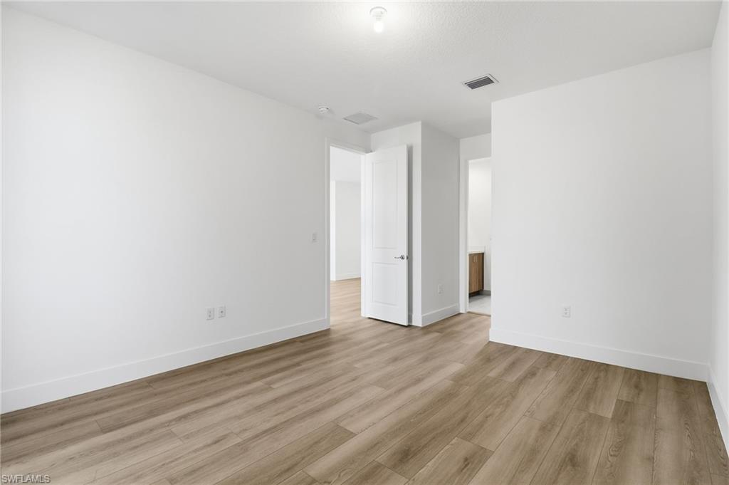 MAPLE RIDGE - Residential