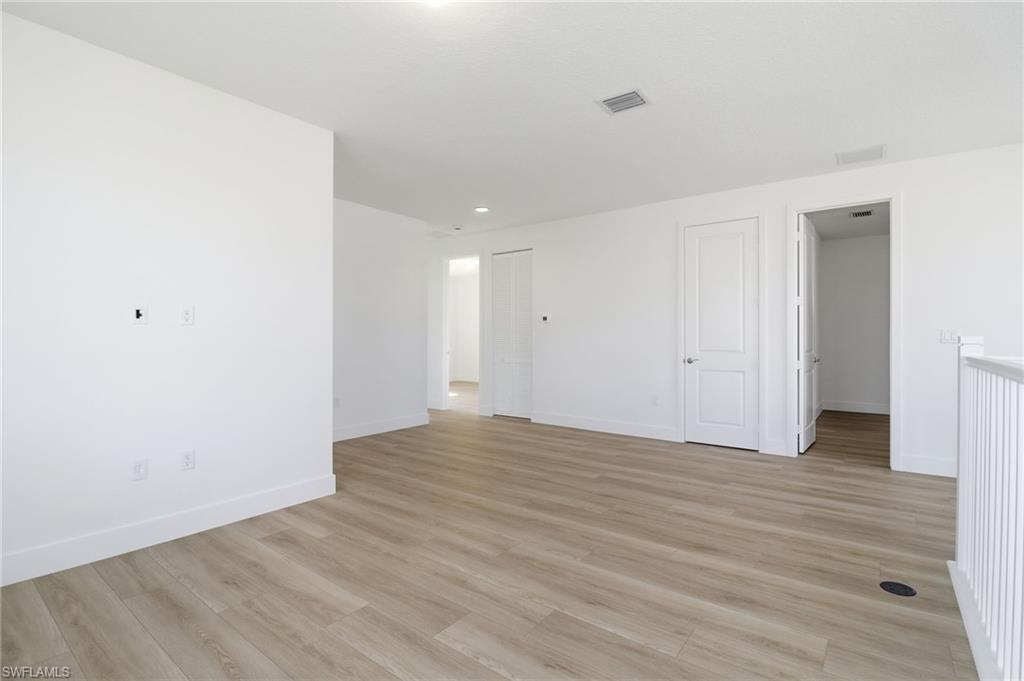 MAPLE RIDGE - Residential