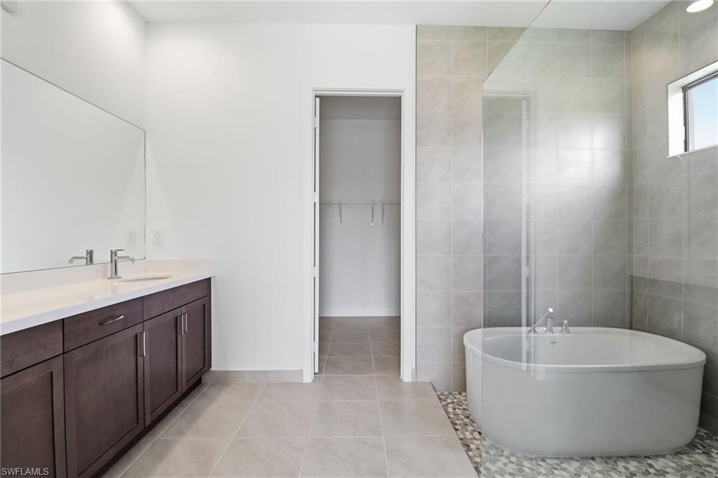 MAPLE RIDGE - Residential