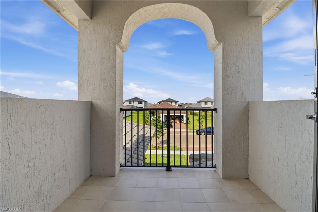 MAPLE RIDGE - Residential