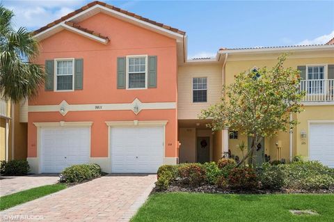 Townhouse in FORT MYERS FL 9811 Bodego WAY.jpg
