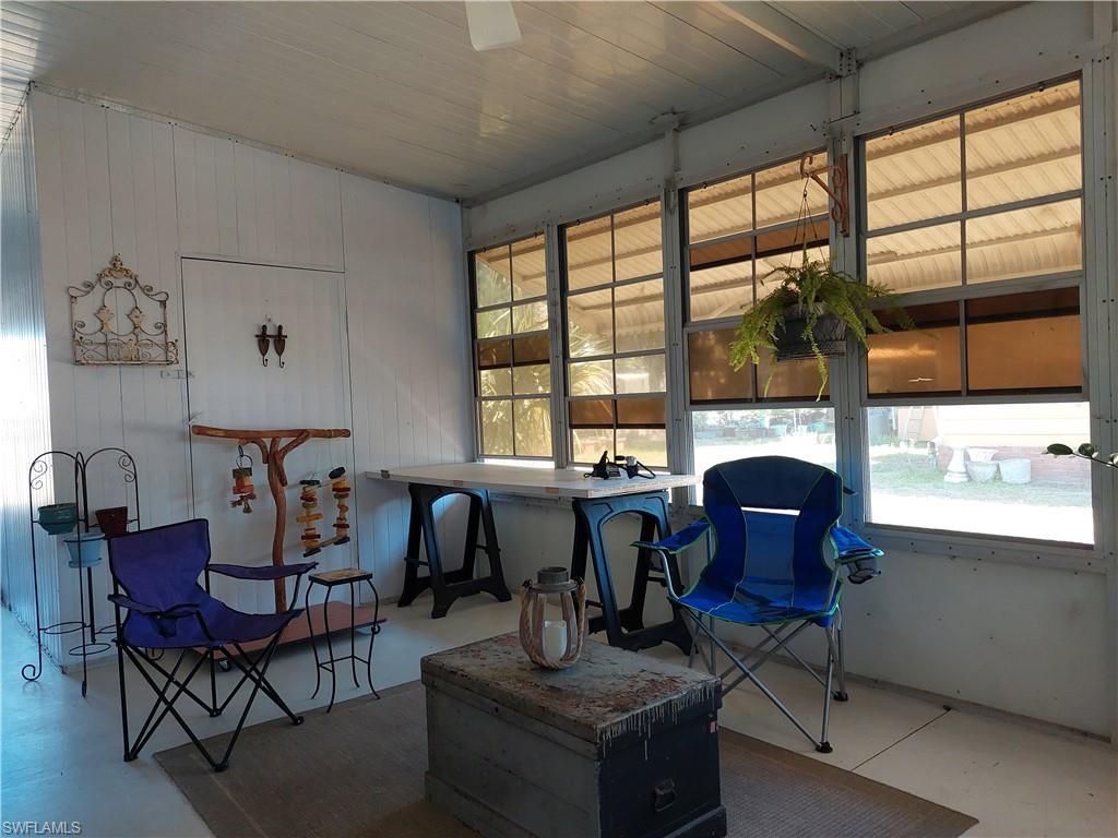 FOREST PARK MOBILE HOME - Residential