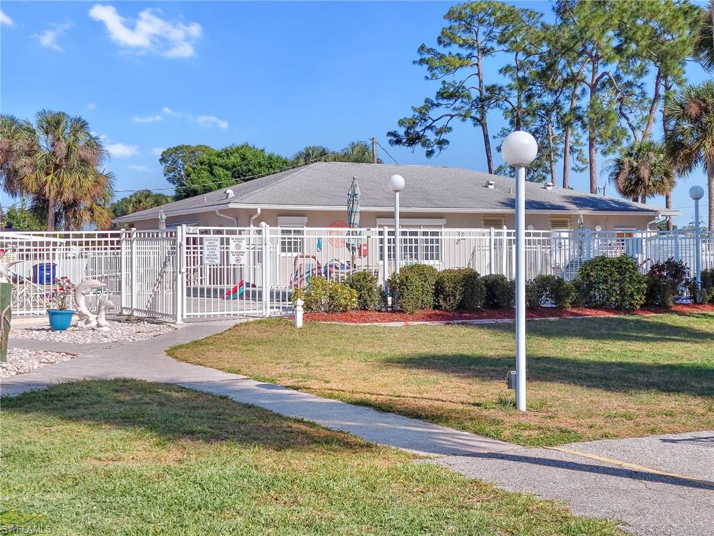 FOREST PARK MOBILE HOME - Residential