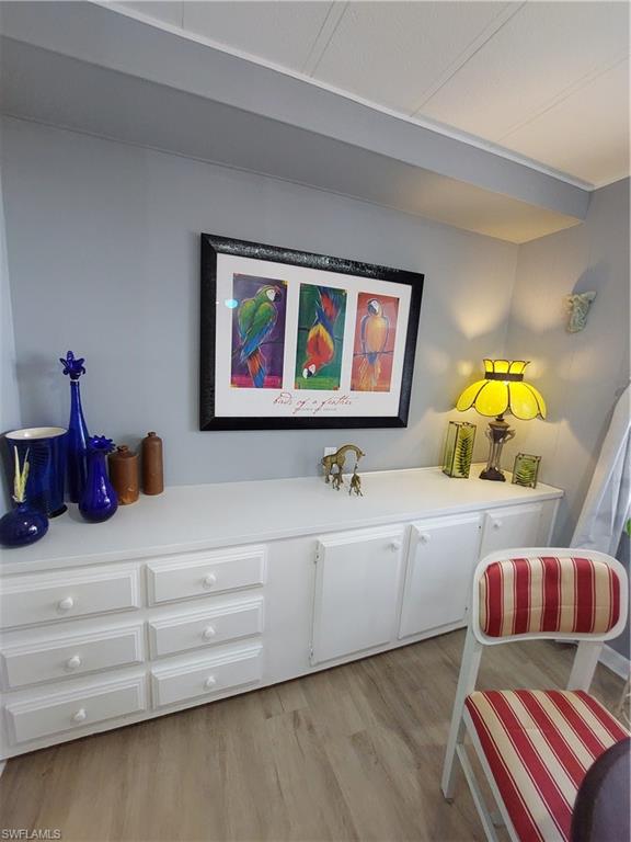 FOREST PARK MOBILE HOME - Residential