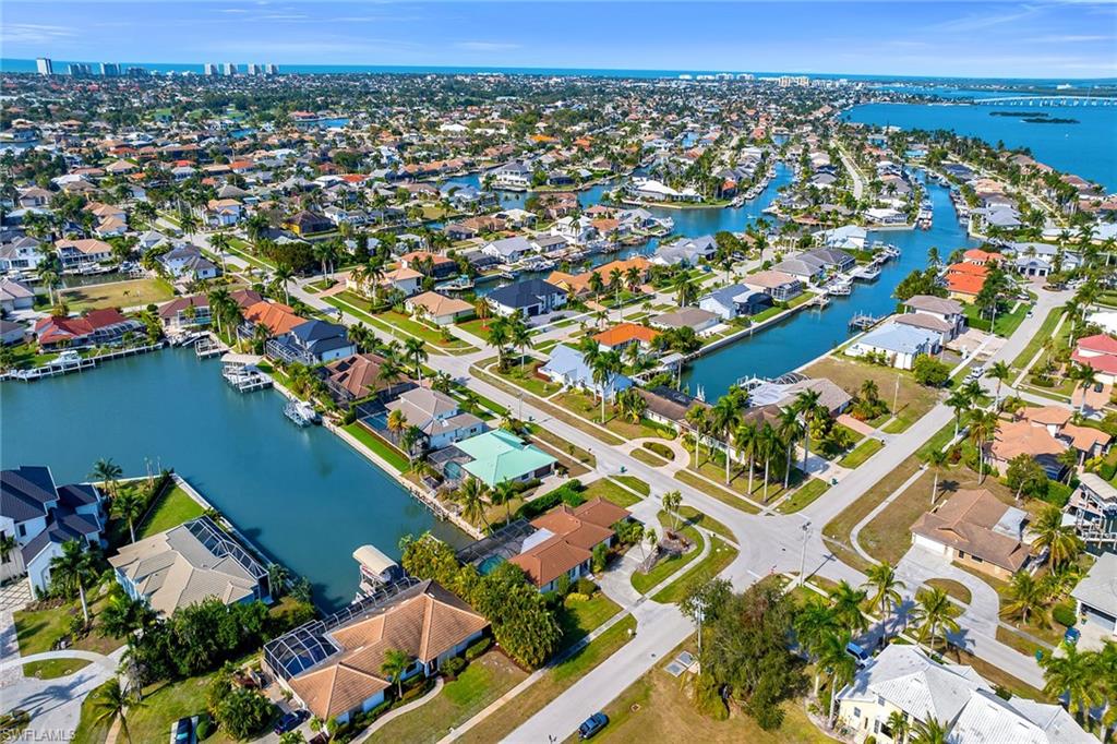 MARCO BEACH - Residential