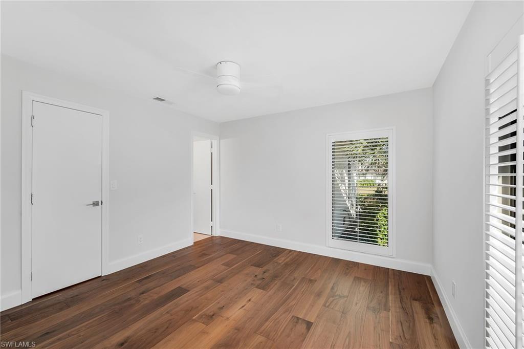 MARCO BEACH - Residential