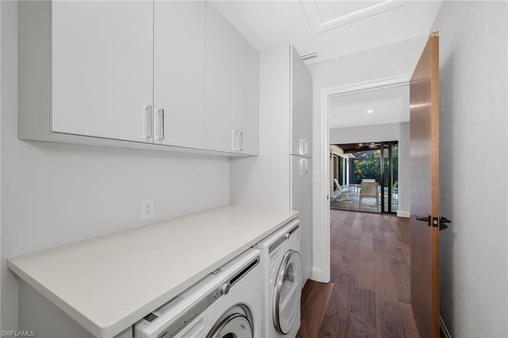 MARCO BEACH - Residential