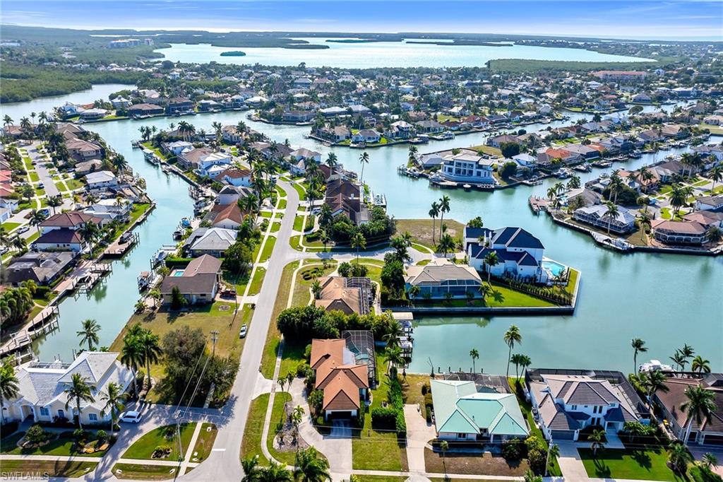 MARCO BEACH - Residential