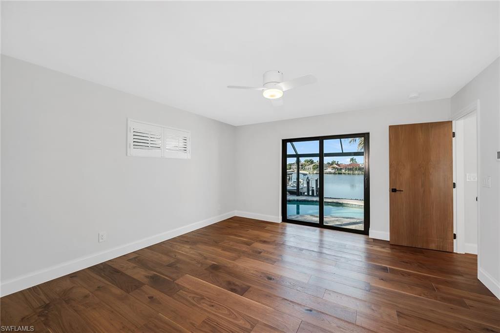 MARCO BEACH - Residential