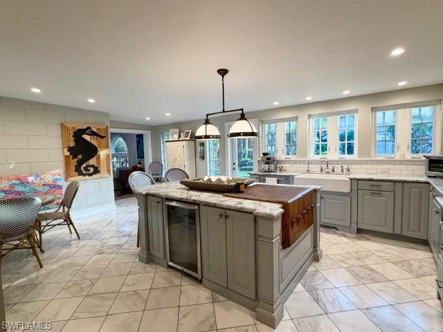 VALENCIA TERRACE - Residential