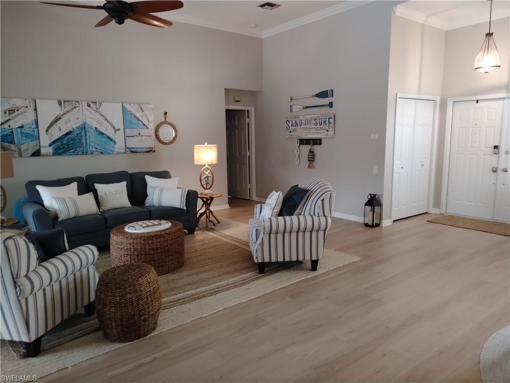 VANDERBILT LAKES - Residential