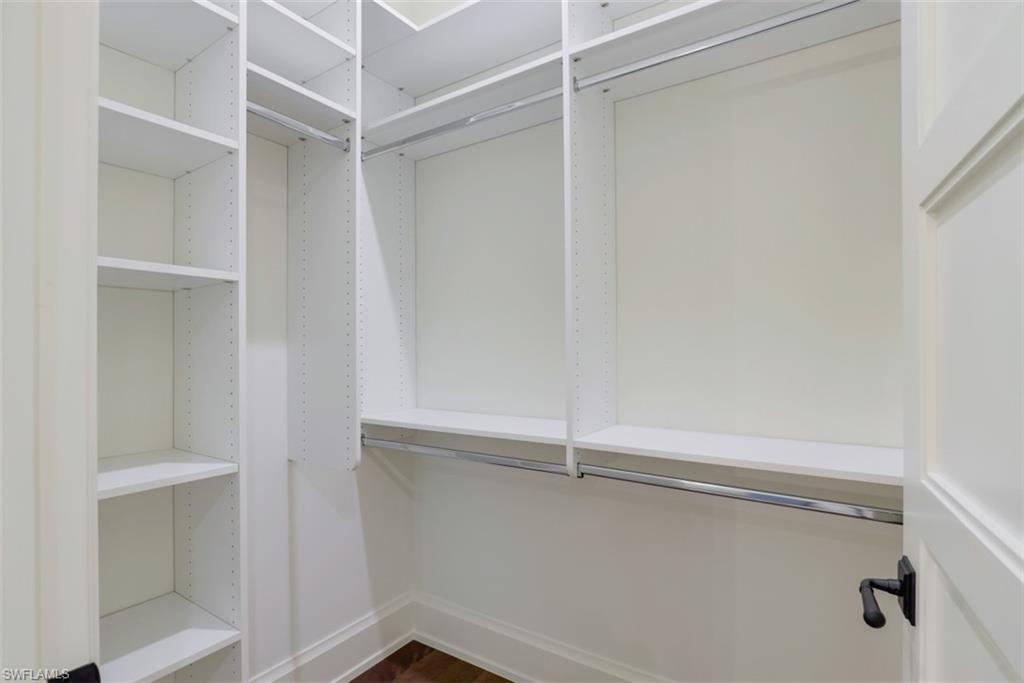 MOORINGS - Residential