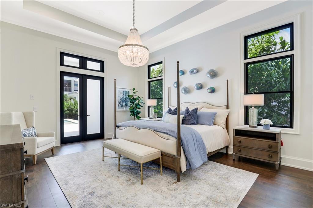 MOORINGS - Residential