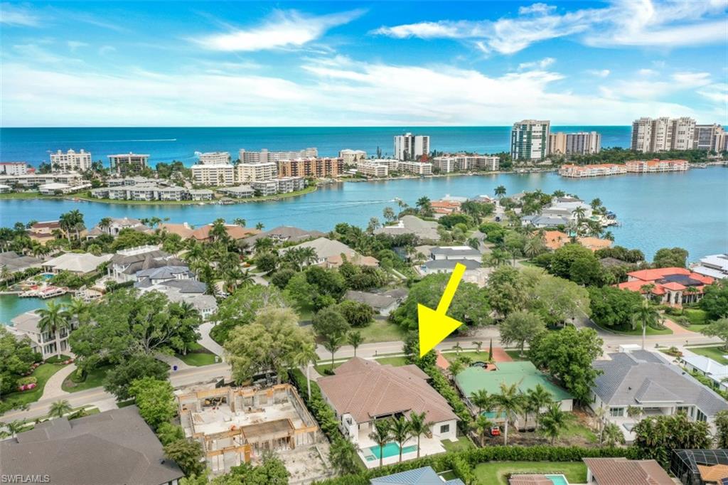 MOORINGS - Residential