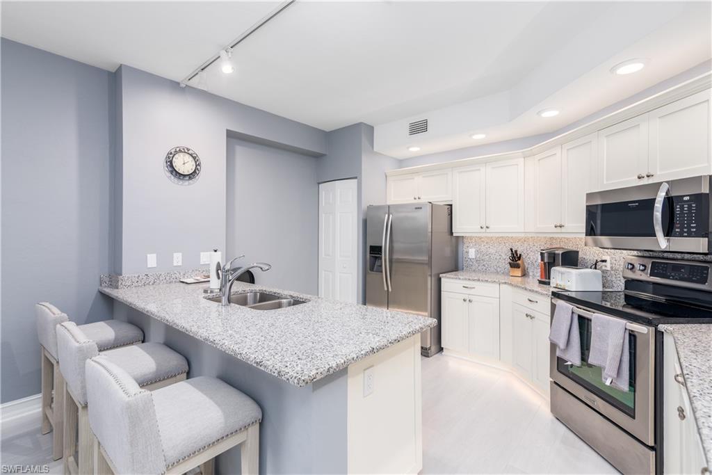 VALENCIA AT PELICAN BAY - Residential