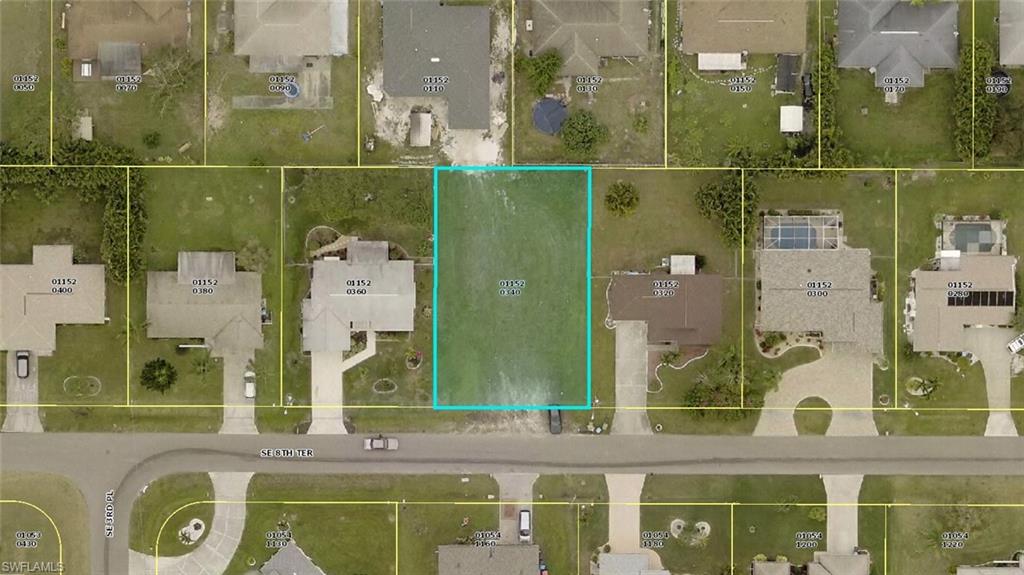 CAPE CORAL - Land