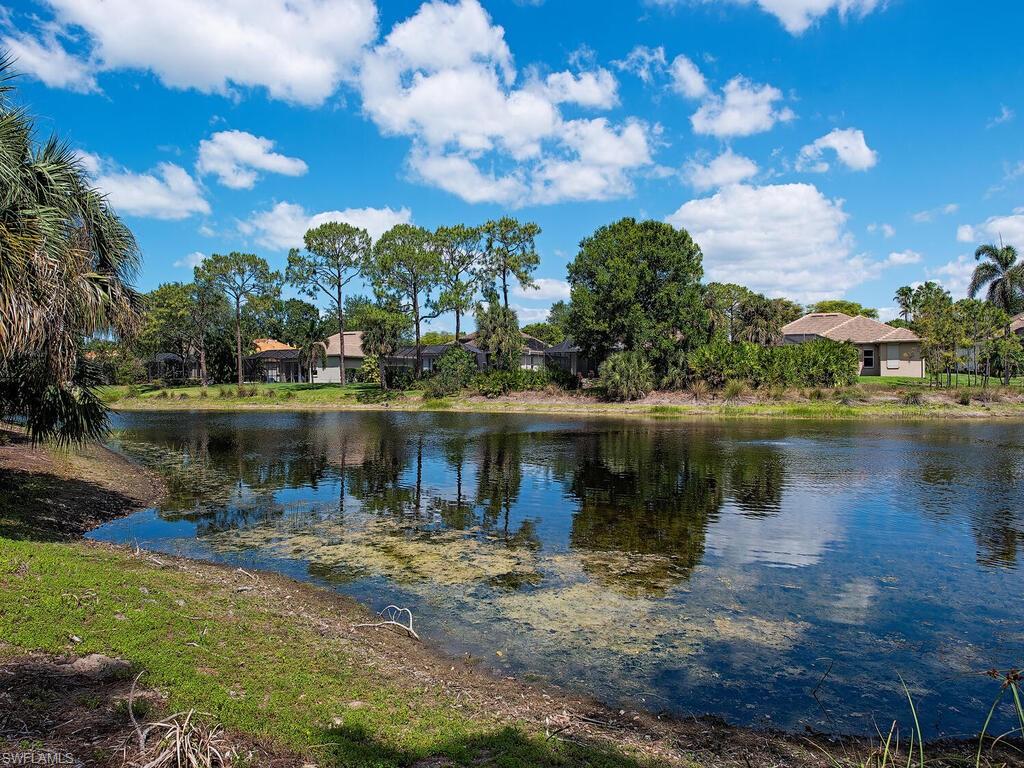 MAPLE BROOKE - Residential