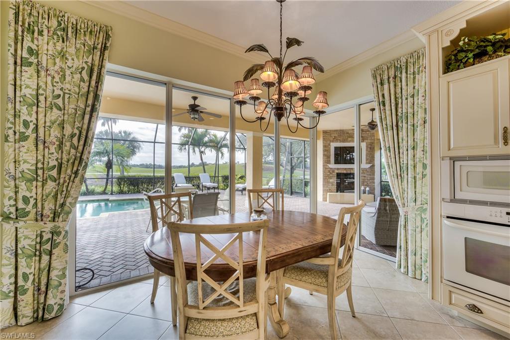 SHADETREE POINT - Residential