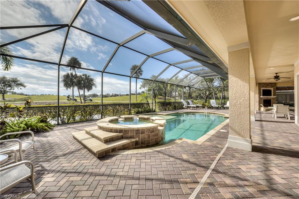 SHADETREE POINT - Residential