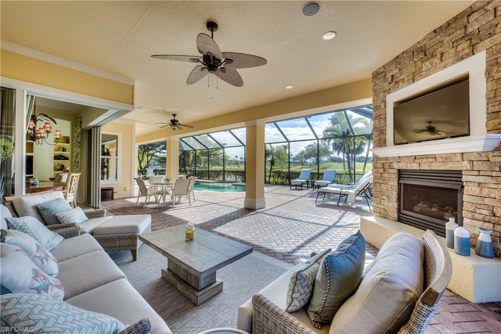 SHADETREE POINT - Residential