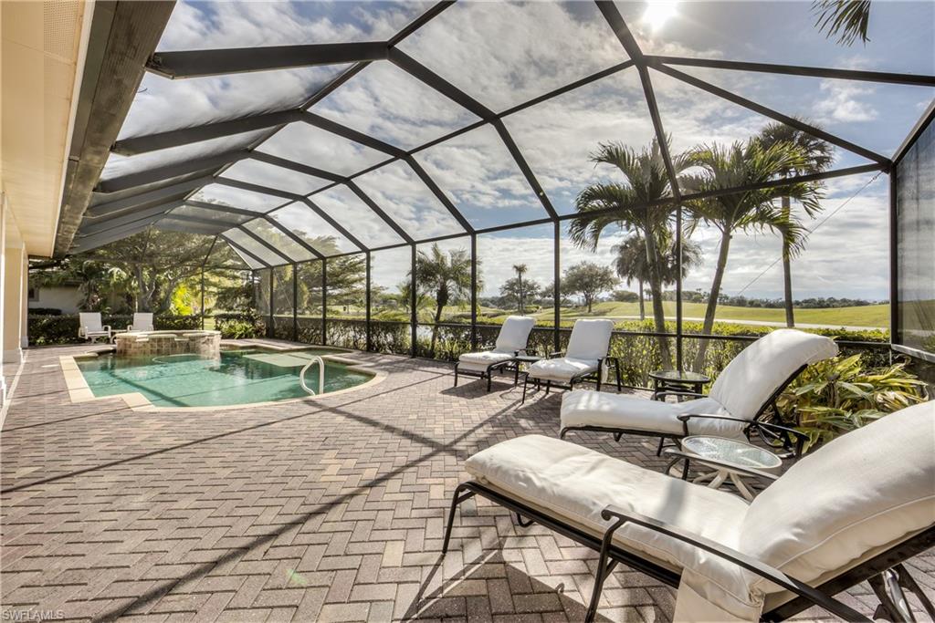 SHADETREE POINT - Residential