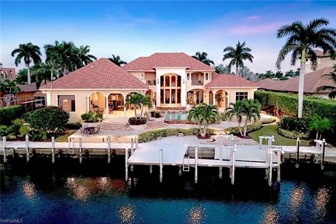 A home in MARCO ISLAND