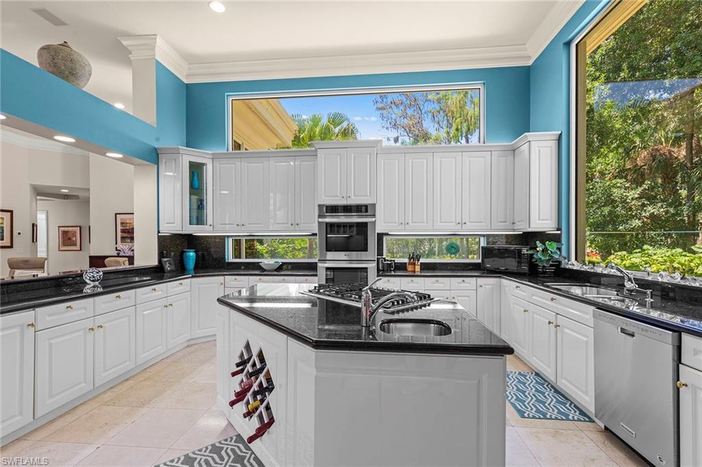 QUAIL WEST - Residential