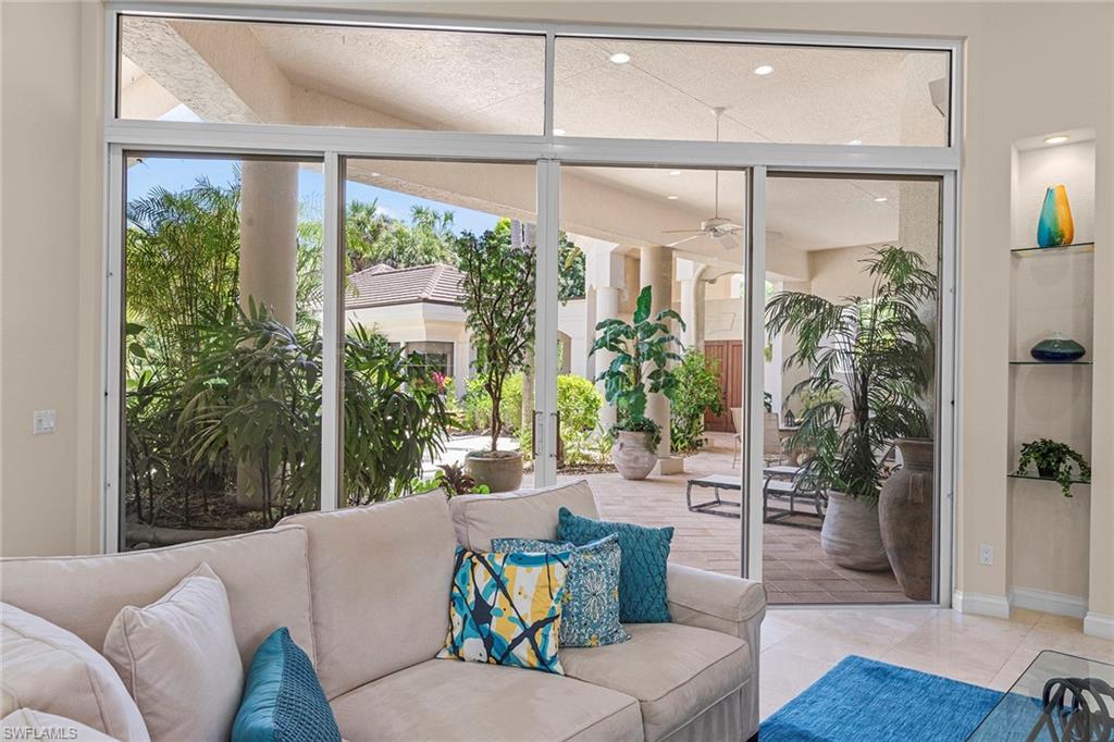 QUAIL WEST - Residential