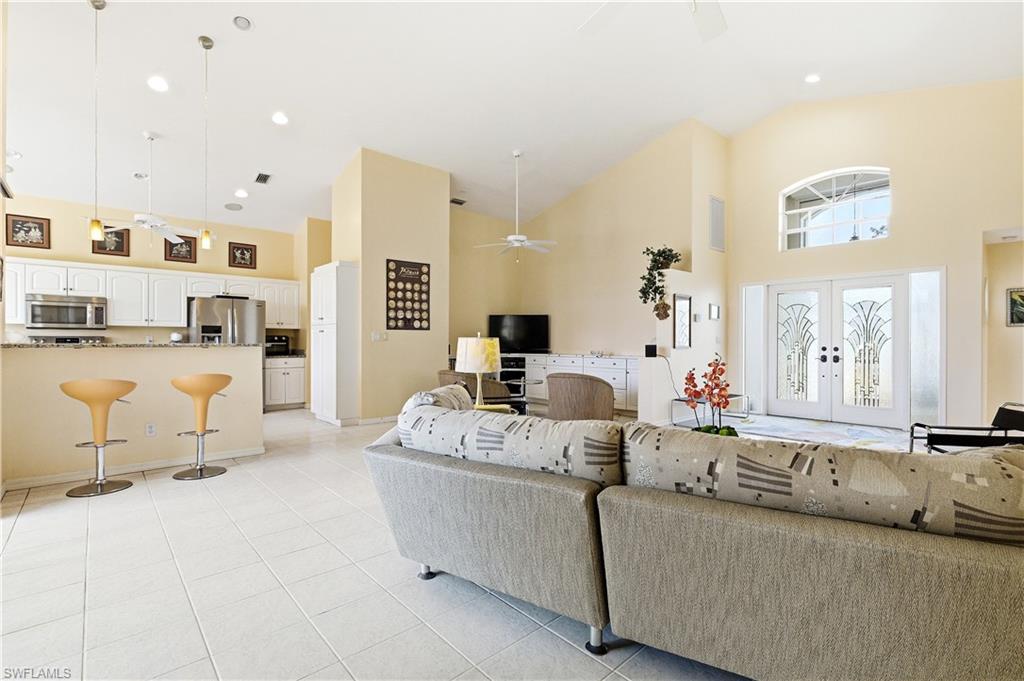 SABAL SPRINGS GOLF AND RACQUET CLUB - Residential