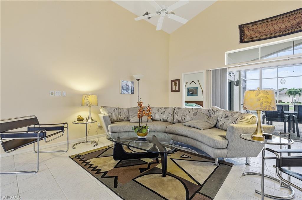 SABAL SPRINGS GOLF AND RACQUET CLUB - Residential