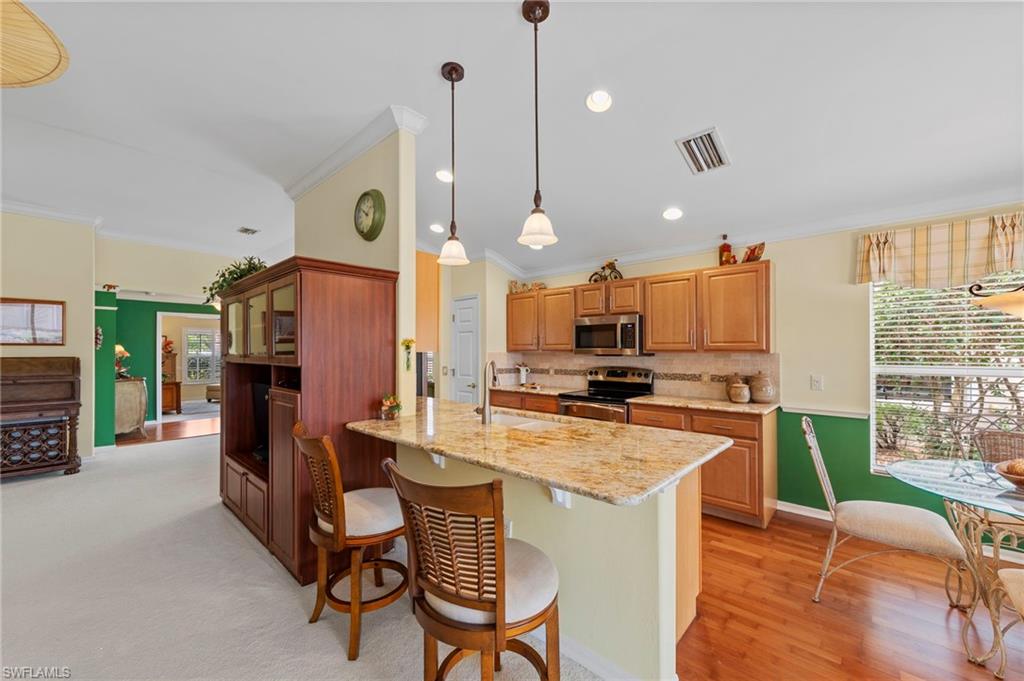 SABAL POINTE - Residential