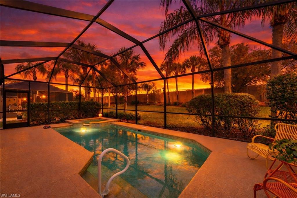 SABAL POINTE - Residential