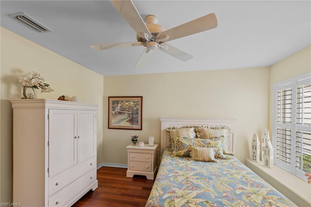 SABAL POINTE - Residential