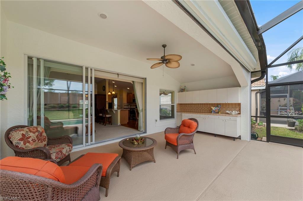 SABAL POINTE - Residential