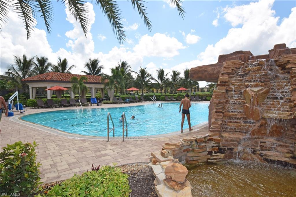 BONITA NATIONAL GOLF AND COUNTRY CLUB - Residential