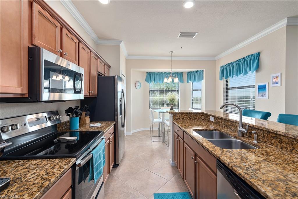 BONITA NATIONAL GOLF AND COUNTRY CLUB - Residential