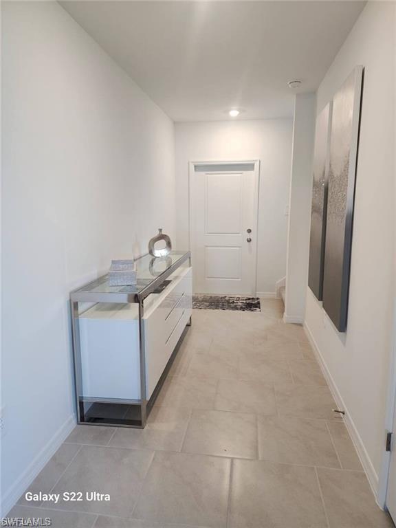 SAVANNA LAKES - Residential