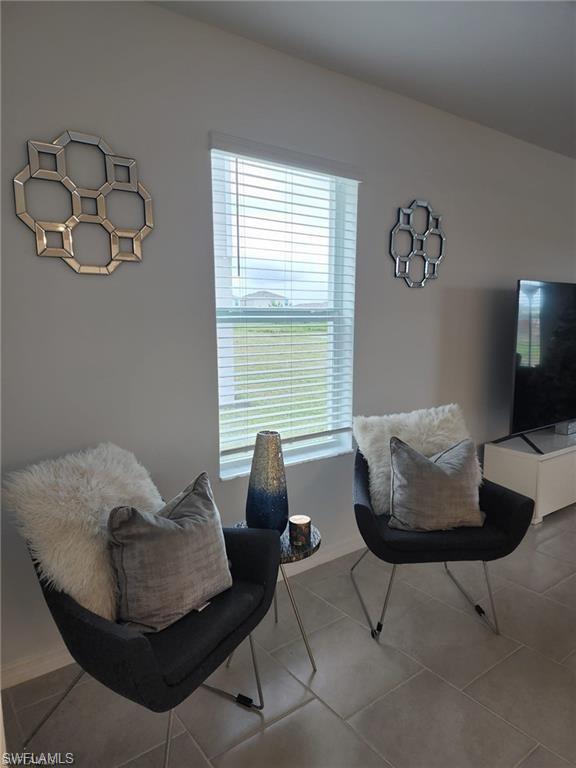 SAVANNA LAKES - Residential