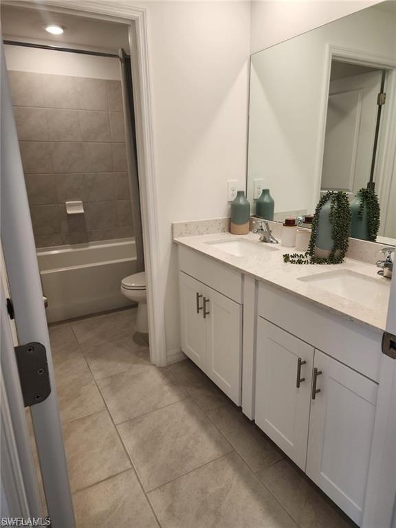 SAVANNA LAKES - Residential