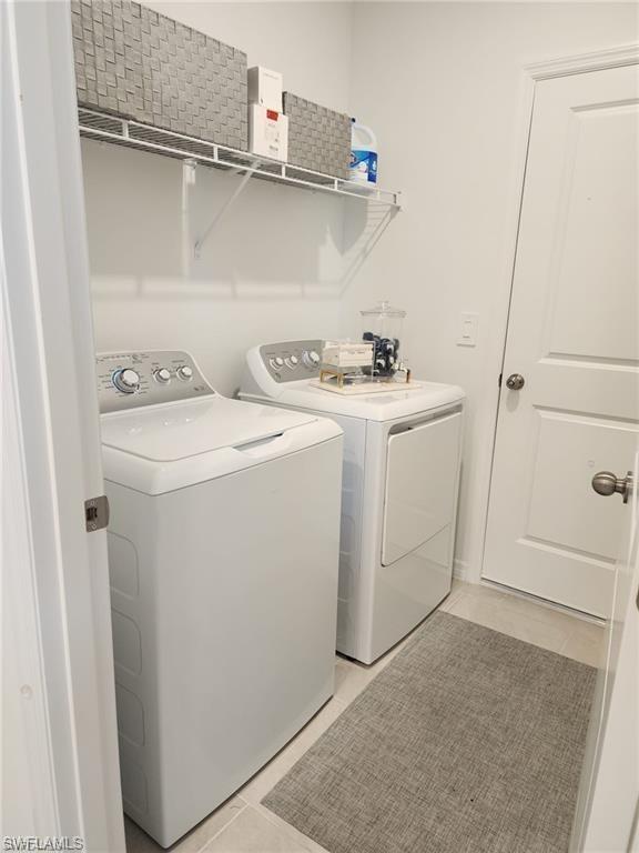 SAVANNA LAKES - Residential