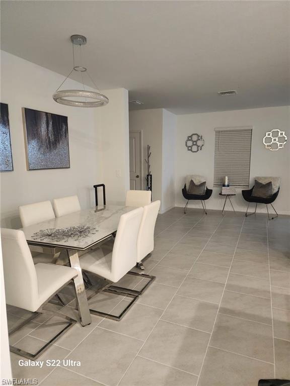 SAVANNA LAKES - Residential