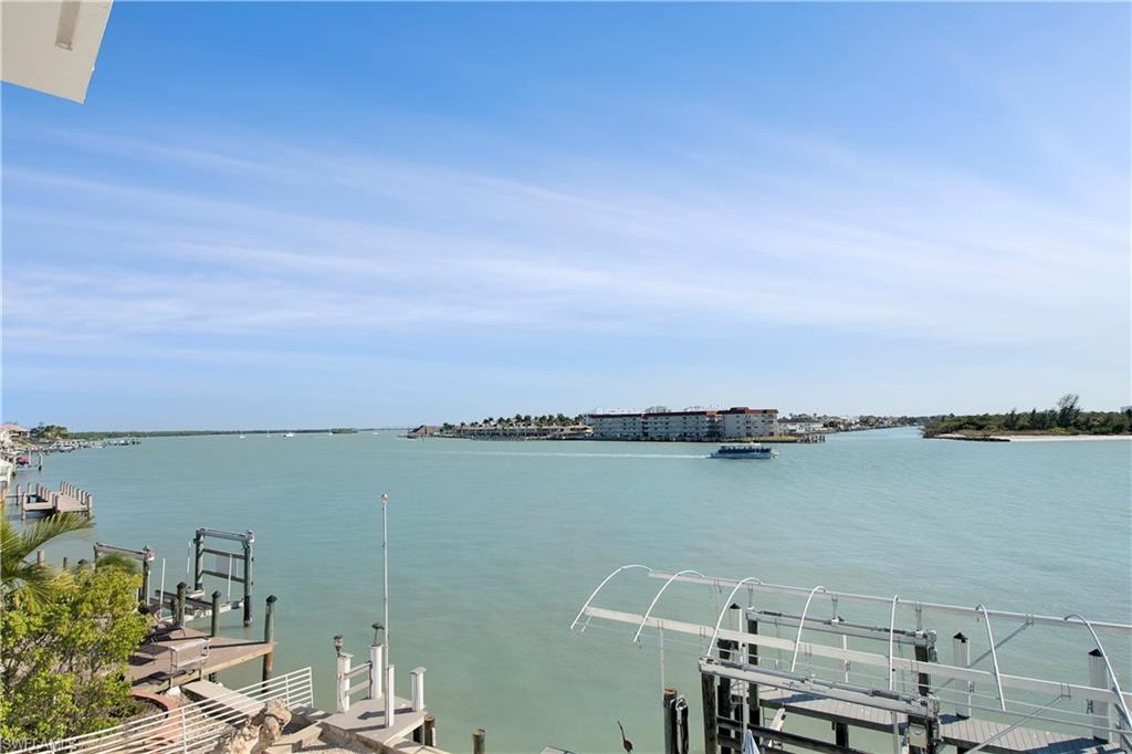 ISLES OF CAPRI - Residential