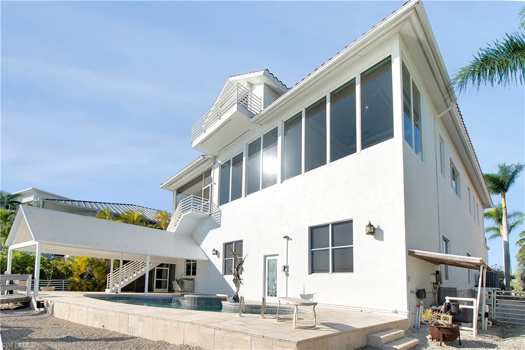 ISLES OF CAPRI - Residential