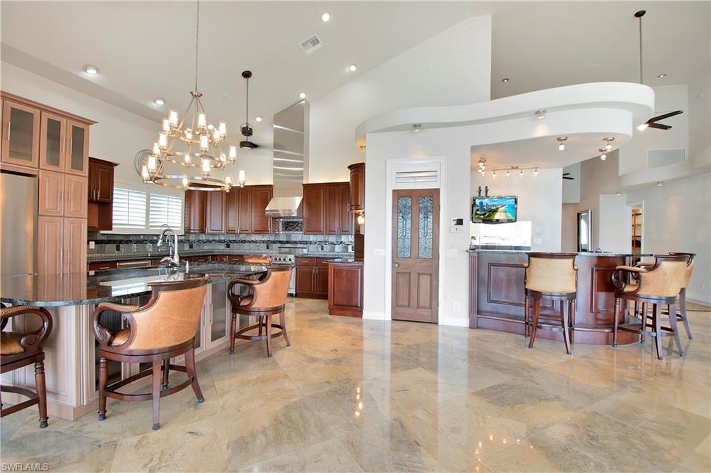 ISLES OF CAPRI - Residential