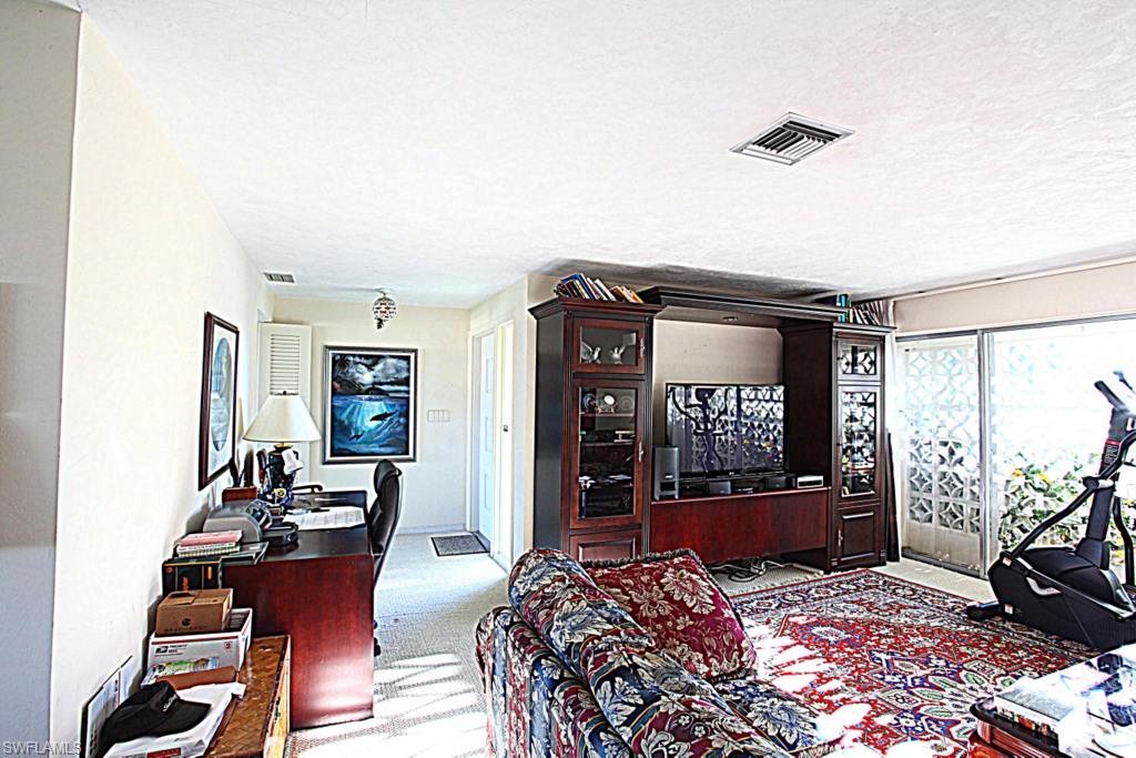 ROYAL HARBOR - Residential