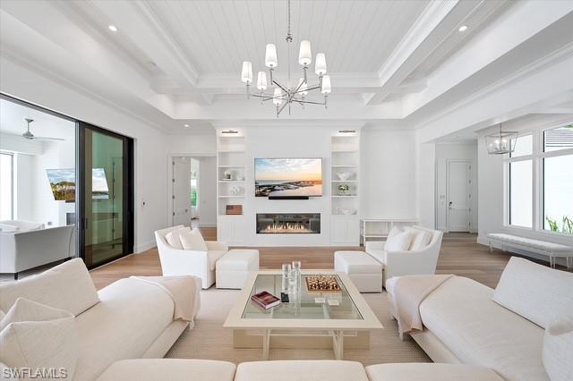 QUAIL WEST - Residential