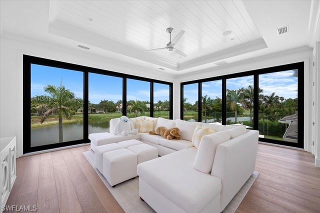 QUAIL WEST - Residential