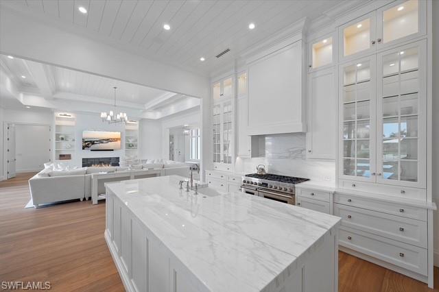 QUAIL WEST - Residential